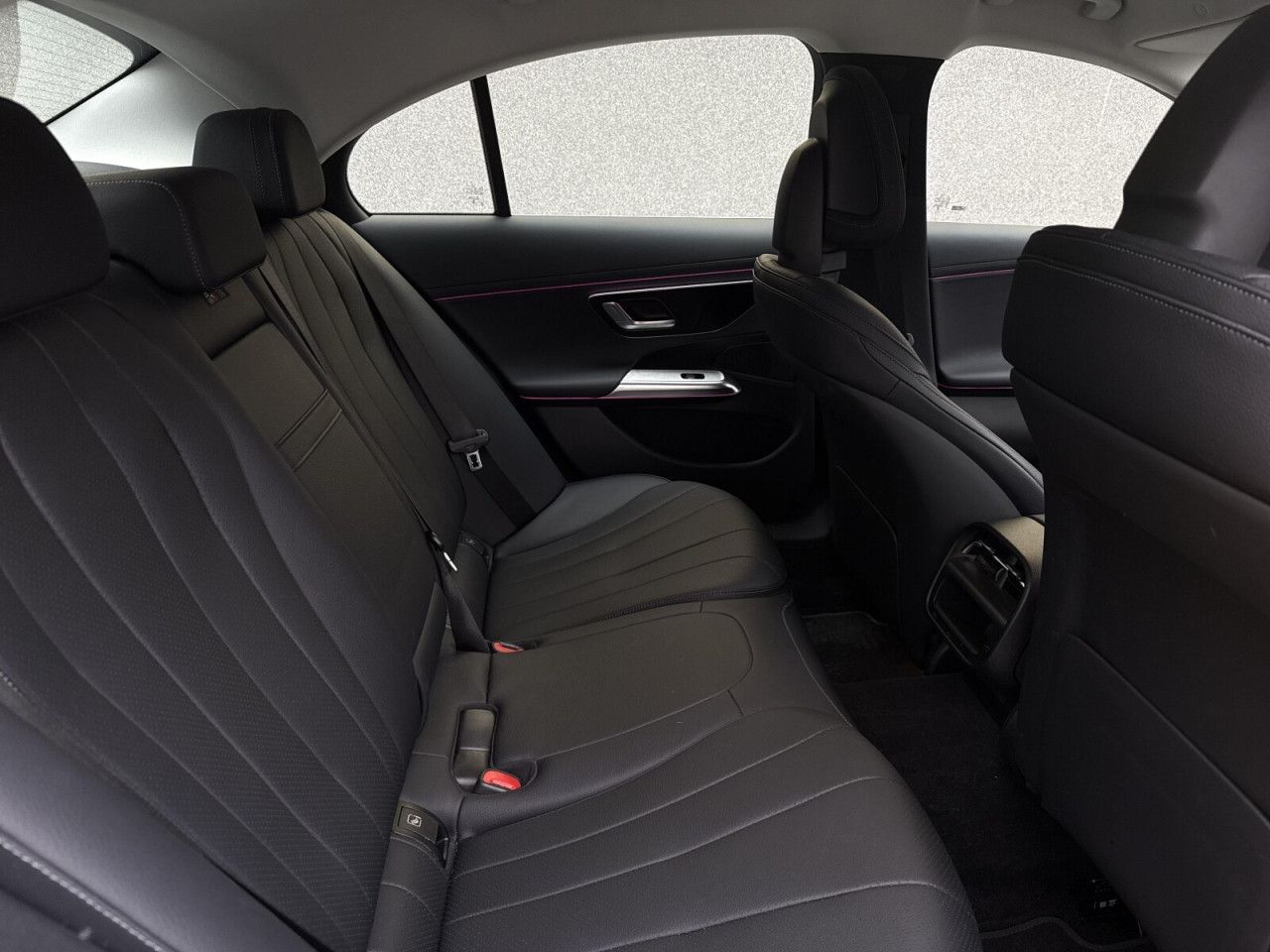 Zdjęcie pojazdu 18 / 22