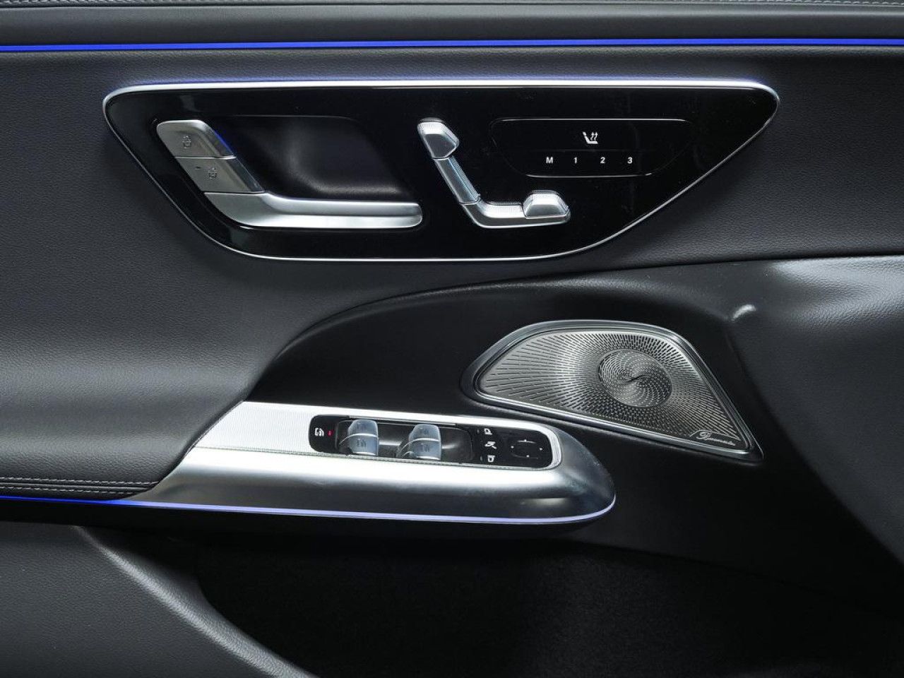 Mercedes-Benz E-Klasse – Bild 6