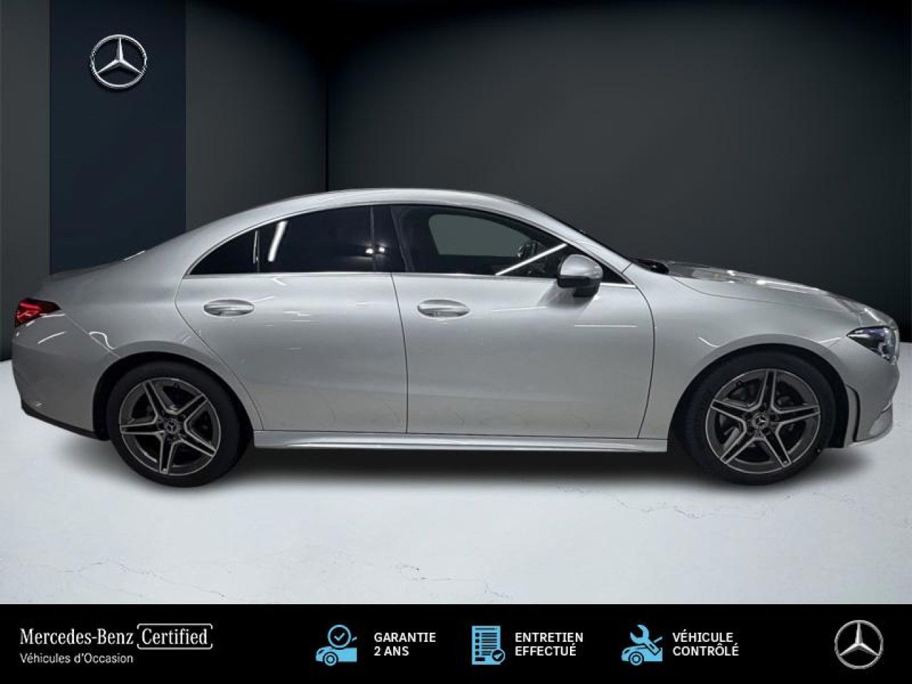 Photo du v&eacute;hicule 3 / 18