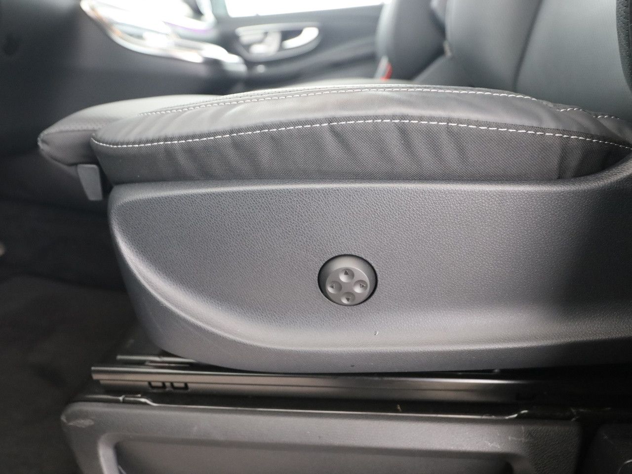 Fahrzeugbild 17 / 24