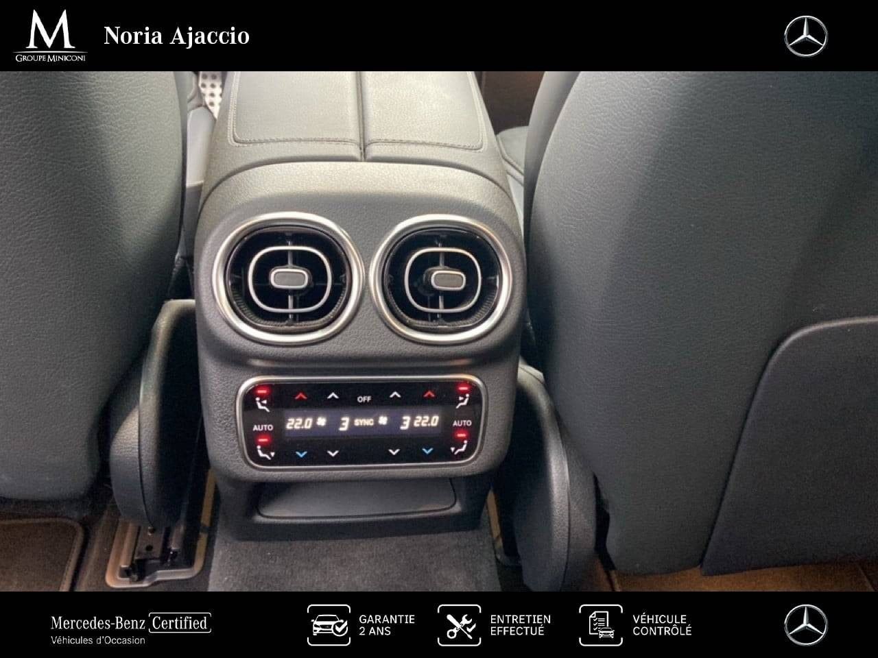 Photo du v&eacute;hicule 14 / 18