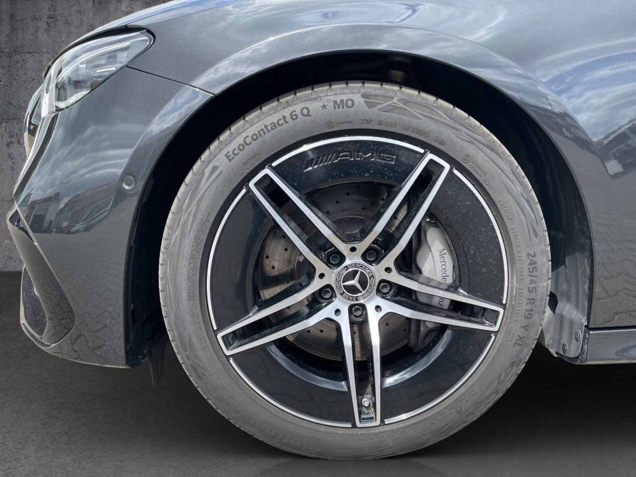 Mercedes-Benz E-Klasse – Bild 9