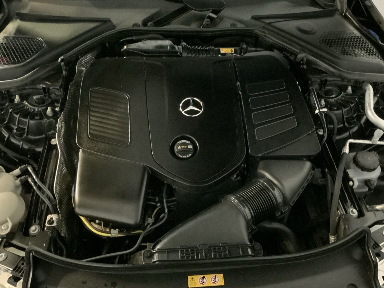 Mercedes-Benz E-Klasse – Bild 14