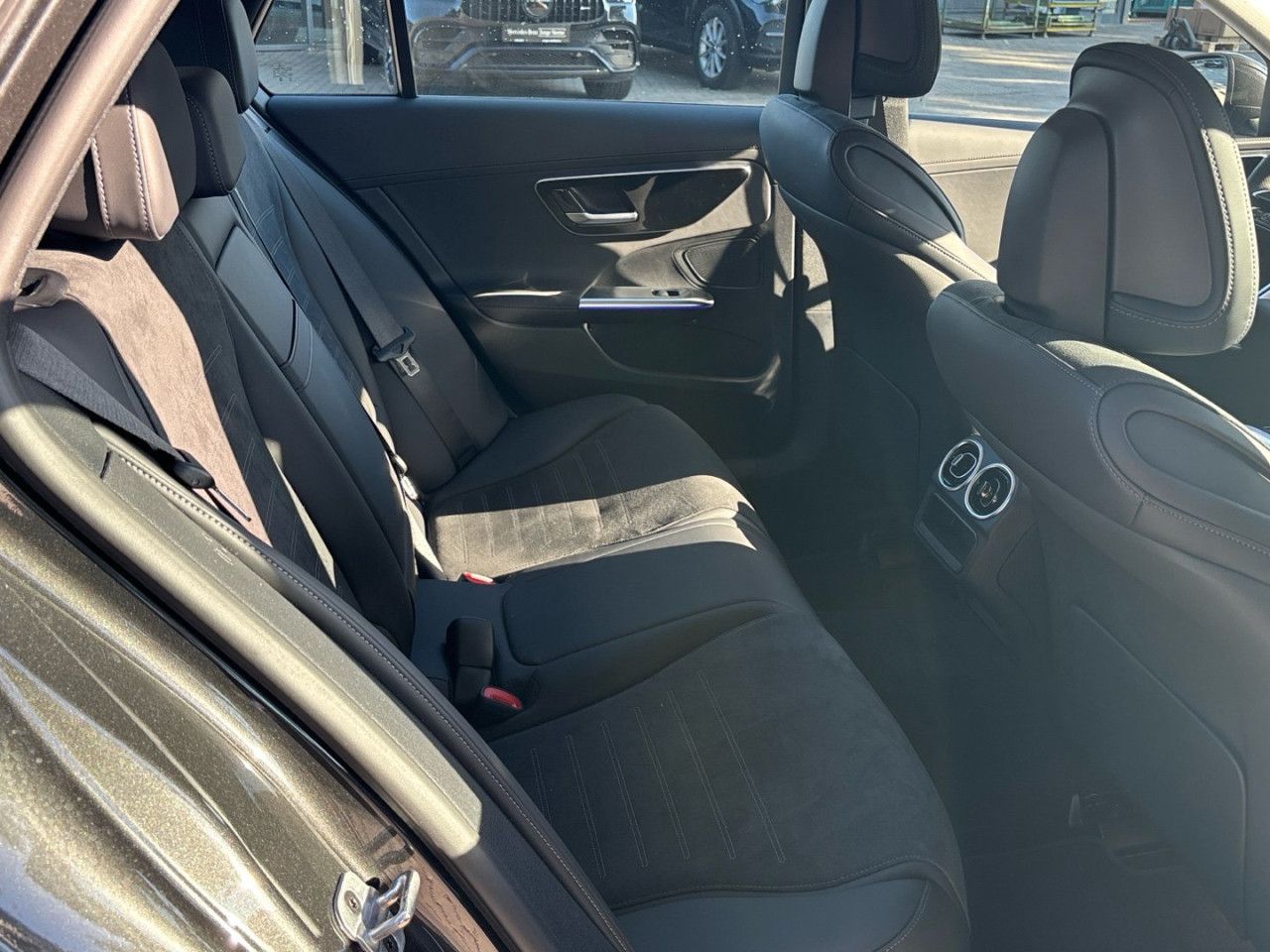 Mercedes-Benz C-Klasse – Bild 19