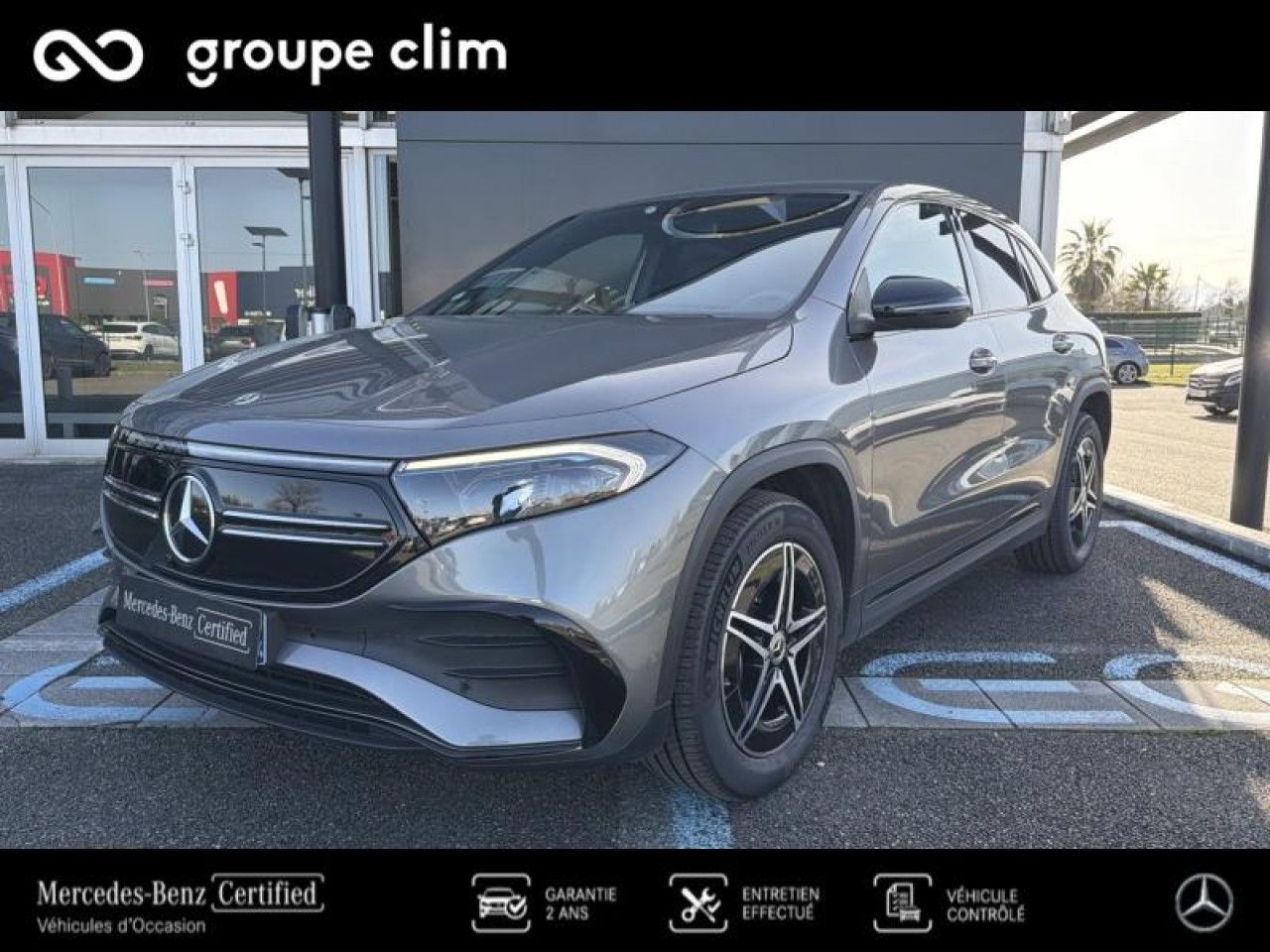 Photo du v&eacute;hicule 1 / 18