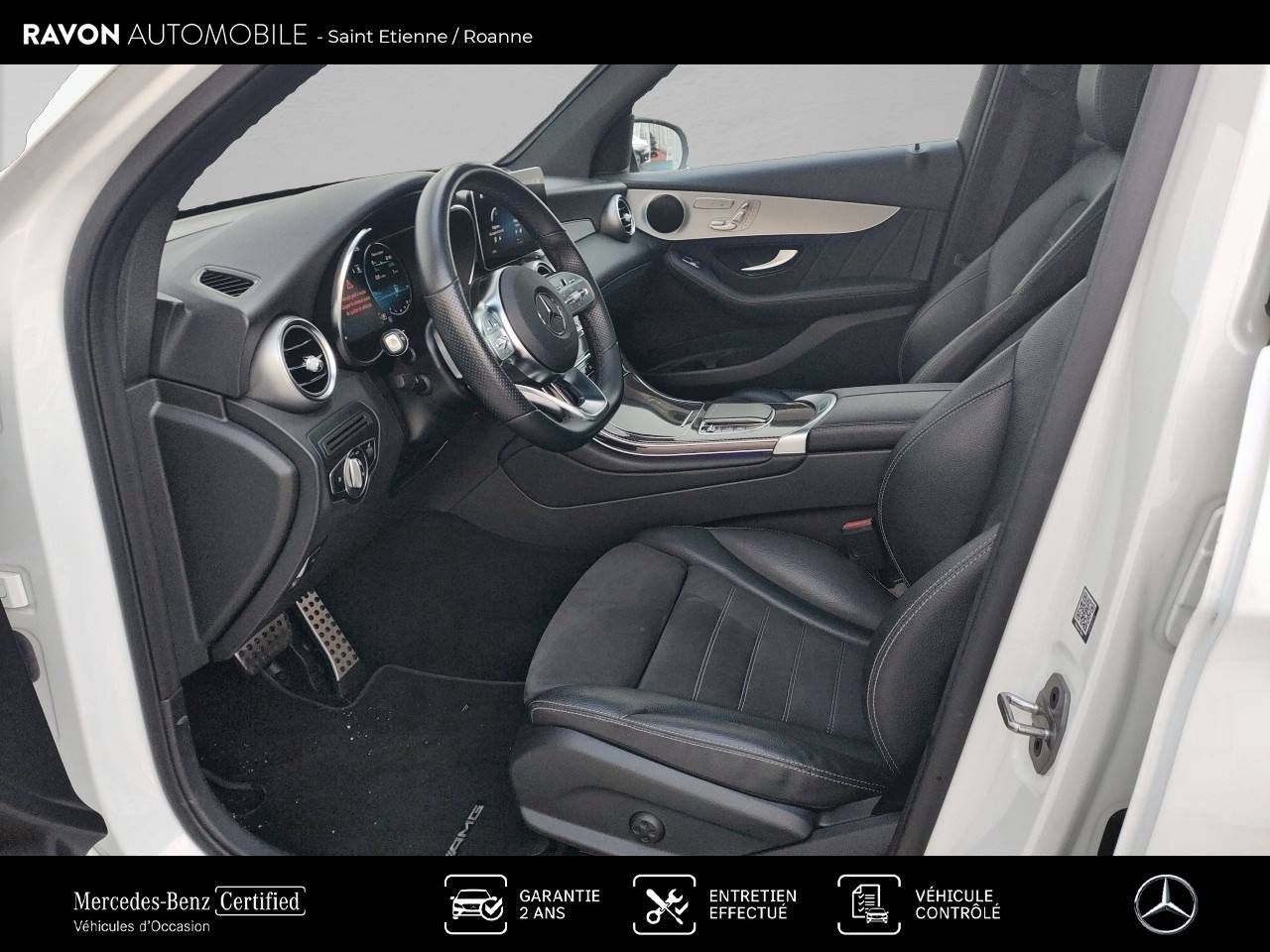 Photo du v&eacute;hicule 16 / 18