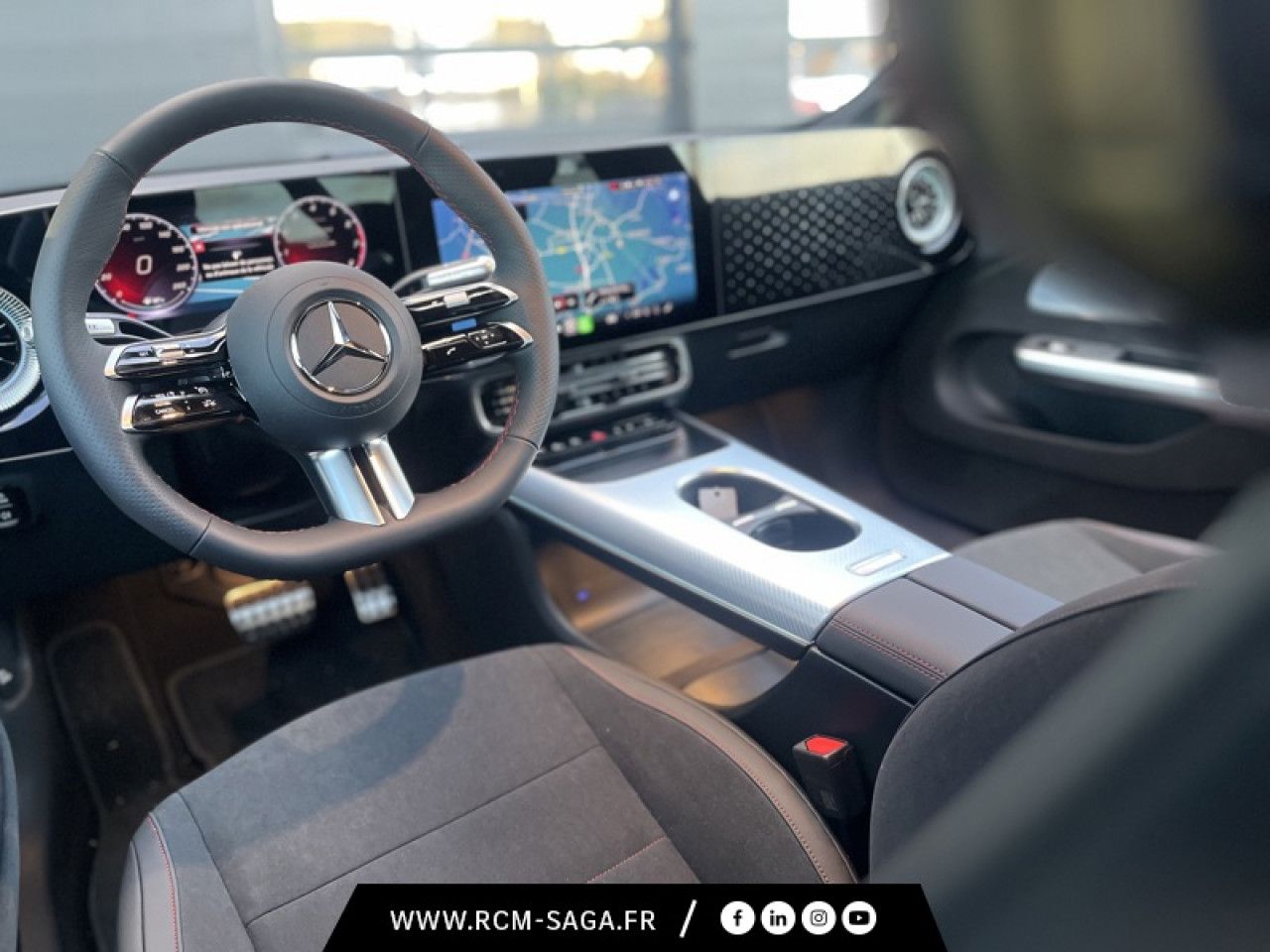 Photo du v&eacute;hicule 12 / 18