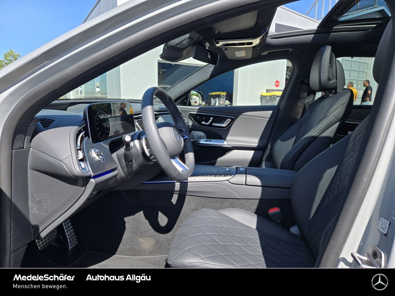 Mercedes-Benz E-Klasse – Bild 8