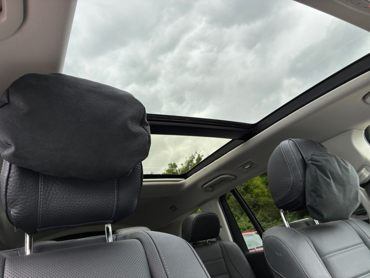 Mercedes-Benz GLS – Bild 16