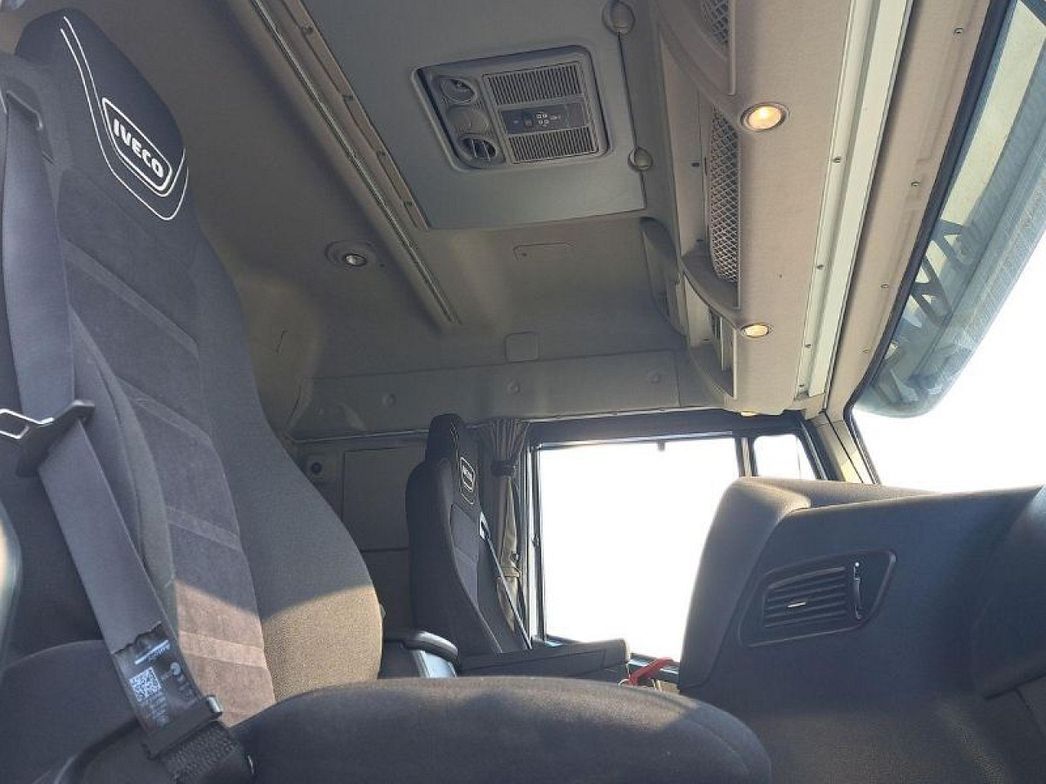 IVECO | AS260X48 Y/PS