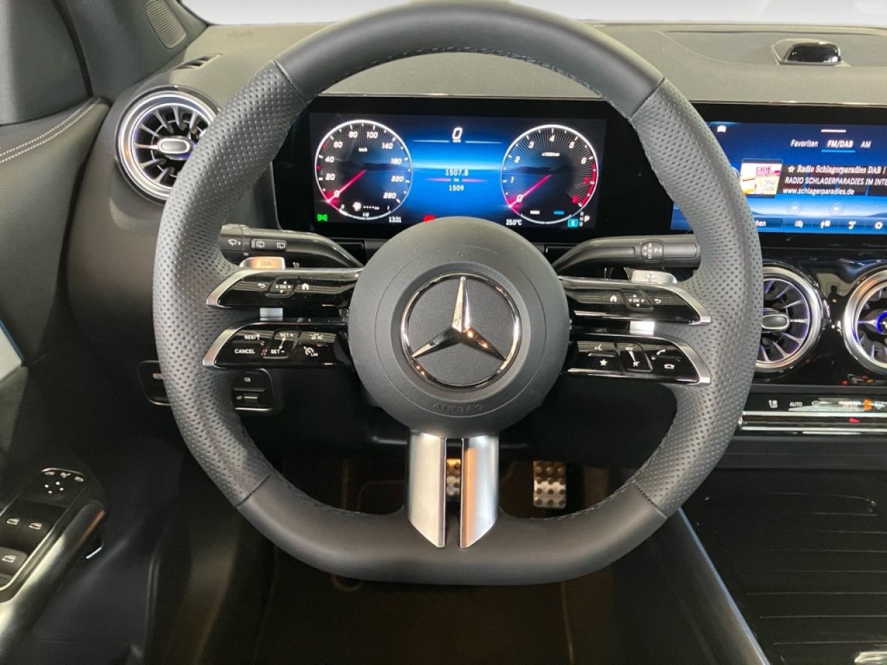 Mercedes-Benz GLA – Bild 11