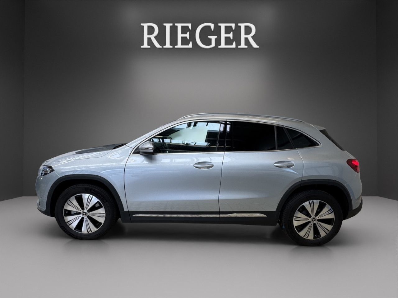 Mercedes-Benz EQA – Bild 5