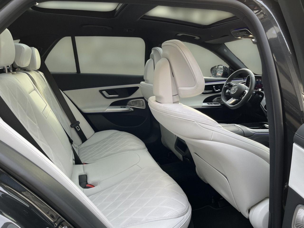 Zdjęcie pojazdu 14 / 18