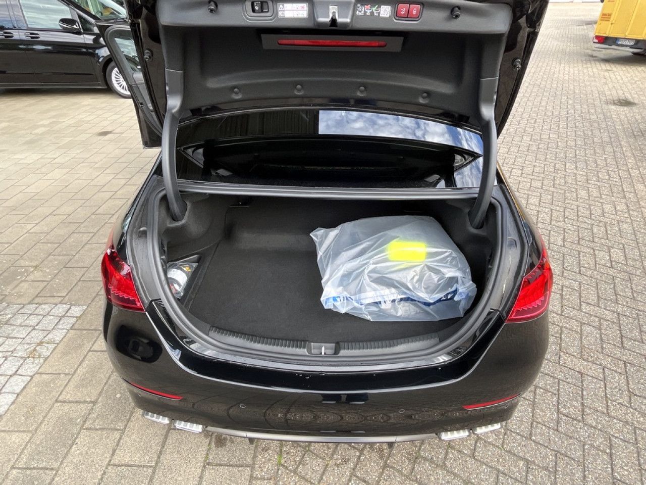 Mercedes-Benz C-Klasse – Bild 22