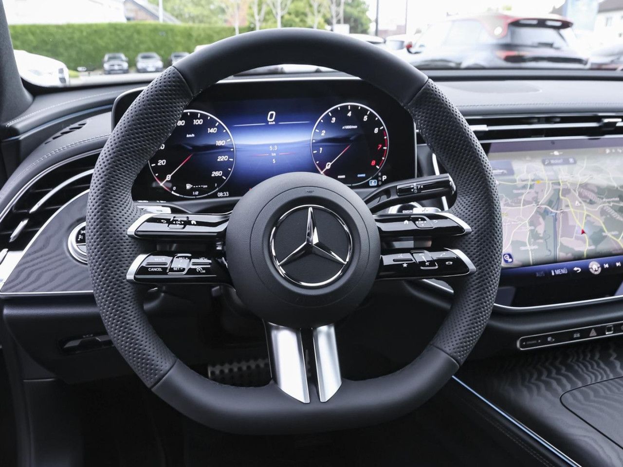 Mercedes-Benz E-Klasse – Bild 14