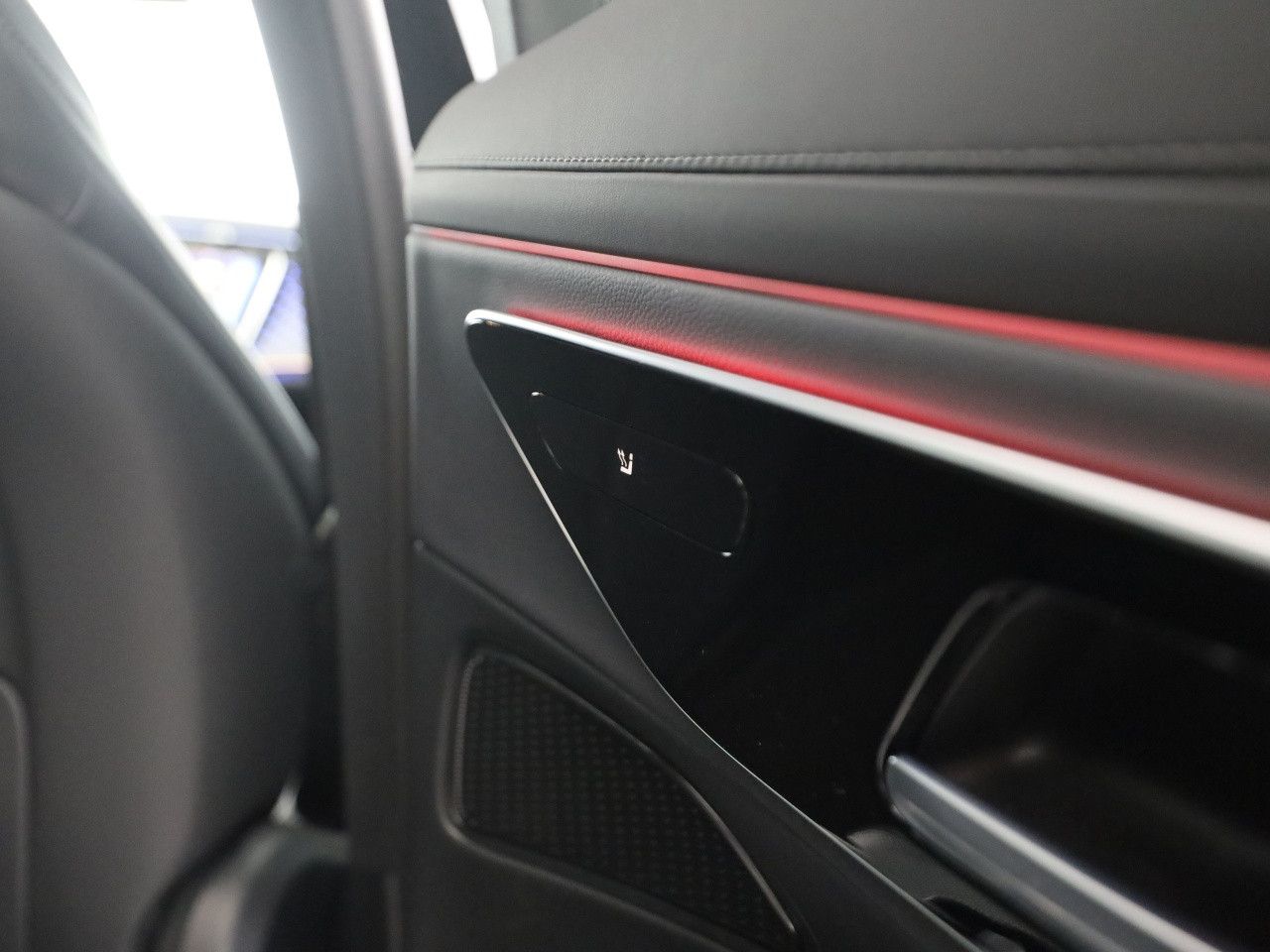 Mercedes-Benz E-Klasse – Bild 19