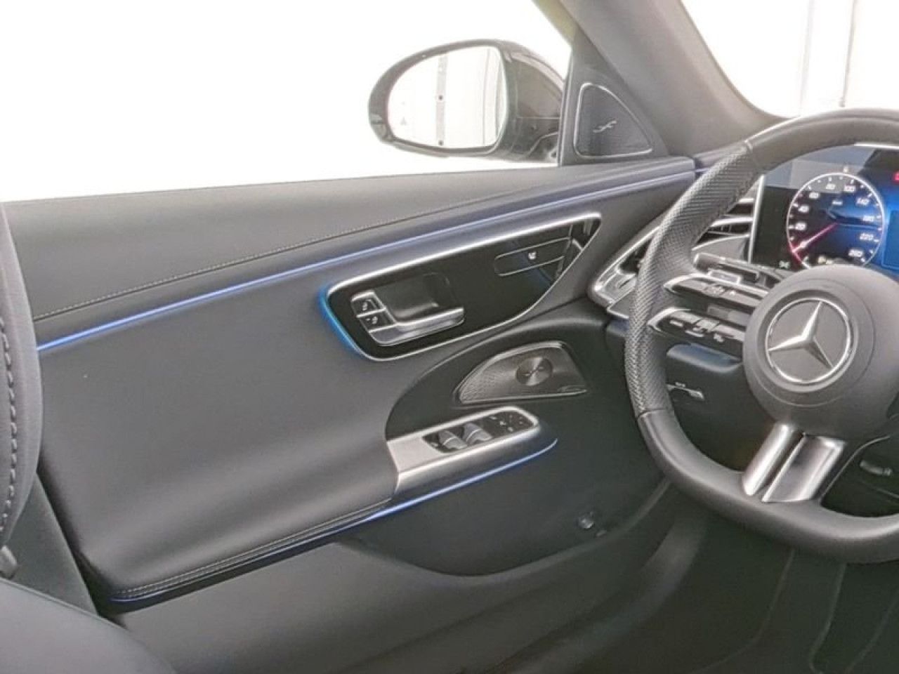 Mercedes-Benz E-Klasse – Bild 8