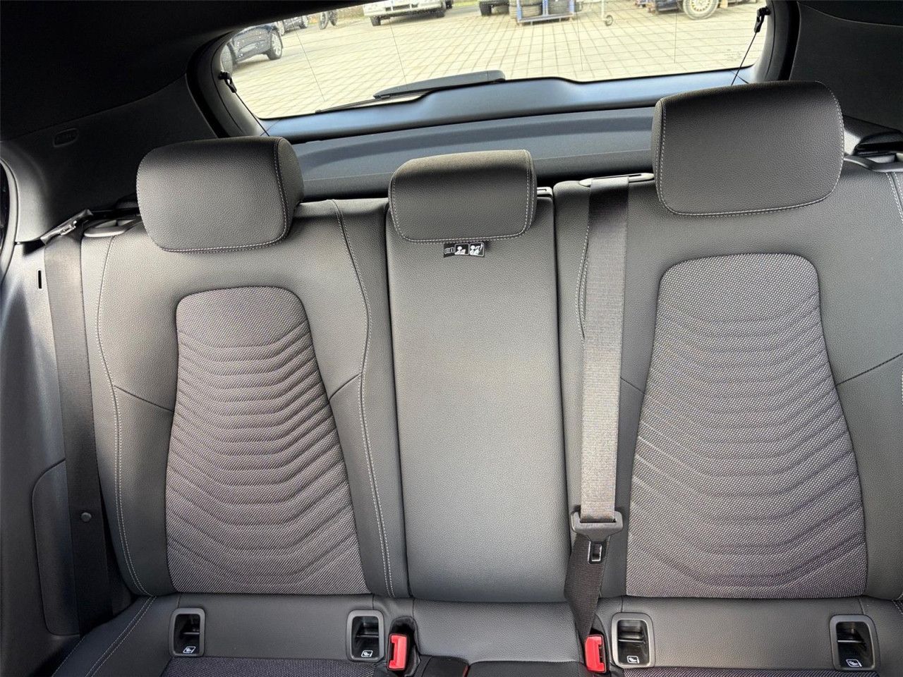 Fahrzeugbild 18 / 21