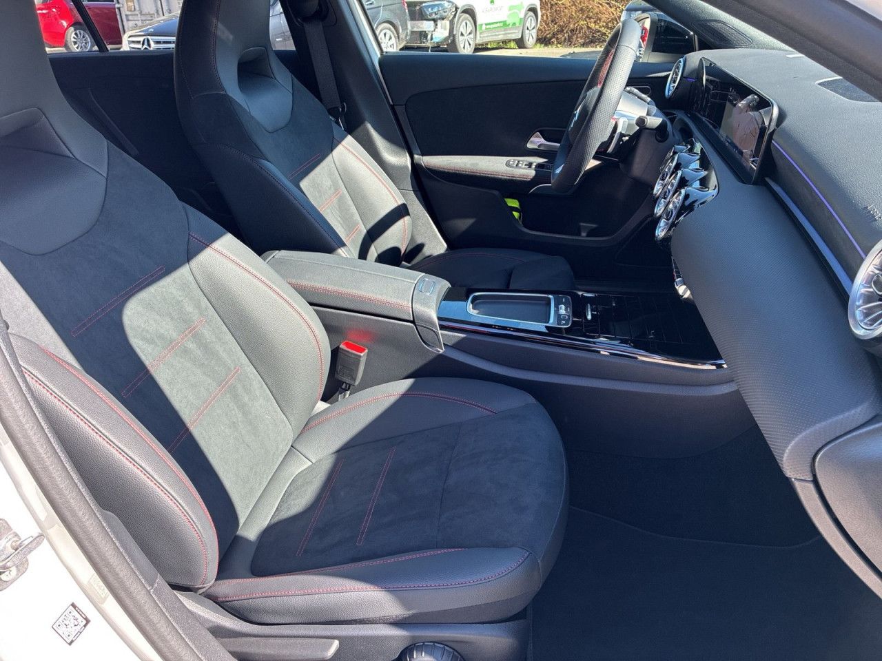 Fahrzeugbild 16 / 18