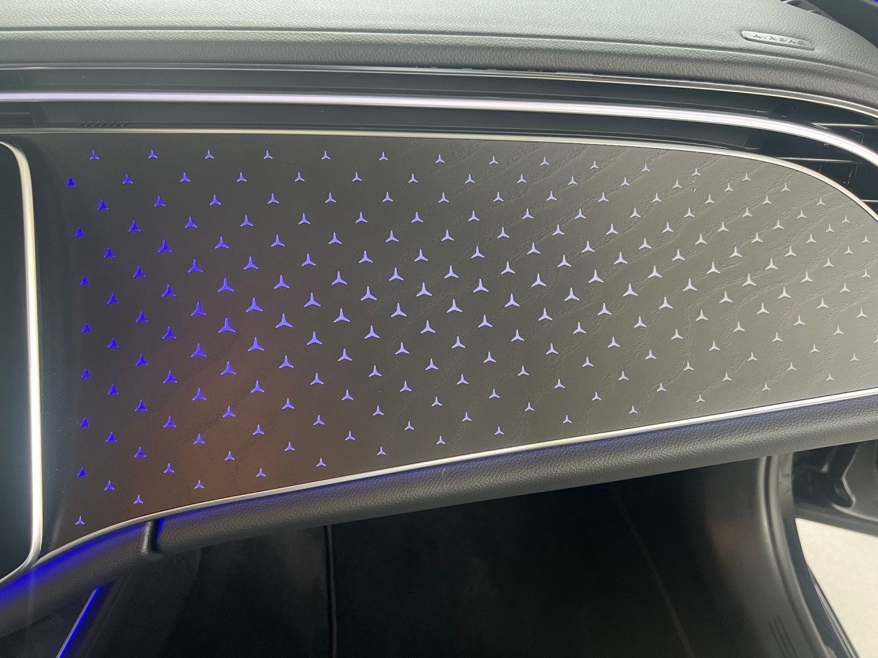 Mercedes-Benz E-Klasse – Bild 27