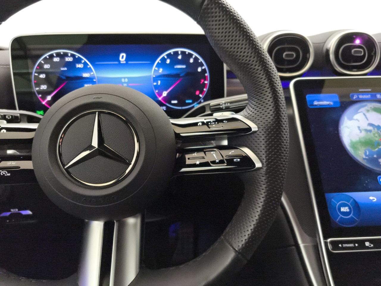 Mercedes-Benz C-Klasse – Bild 17