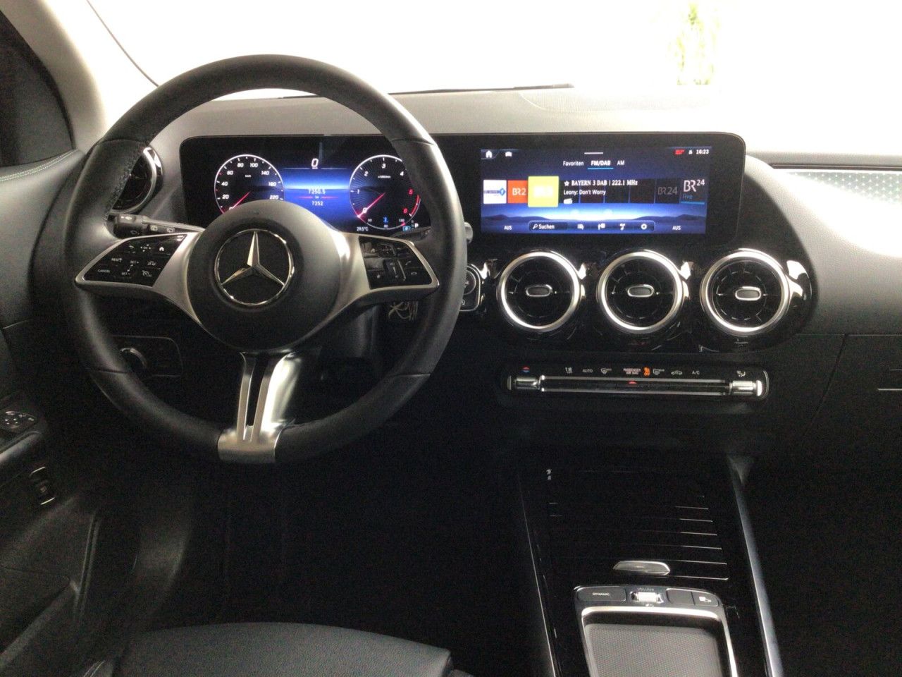 Fahrzeugbild 7 / 16