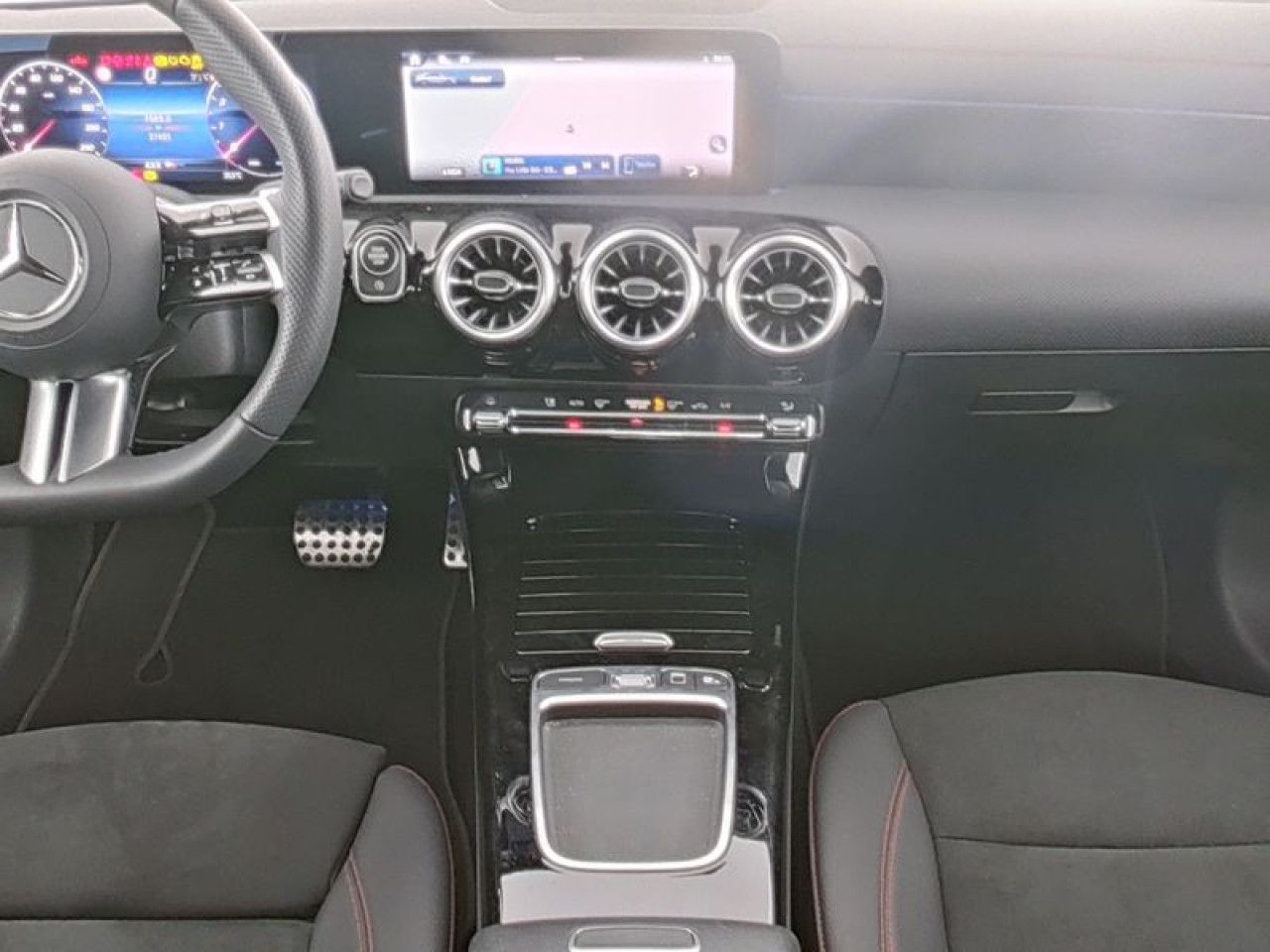 Fahrzeugbild 4 / 9