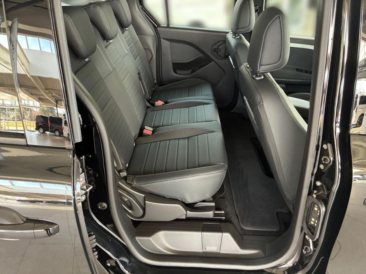 Fahrzeugbild 13 / 19