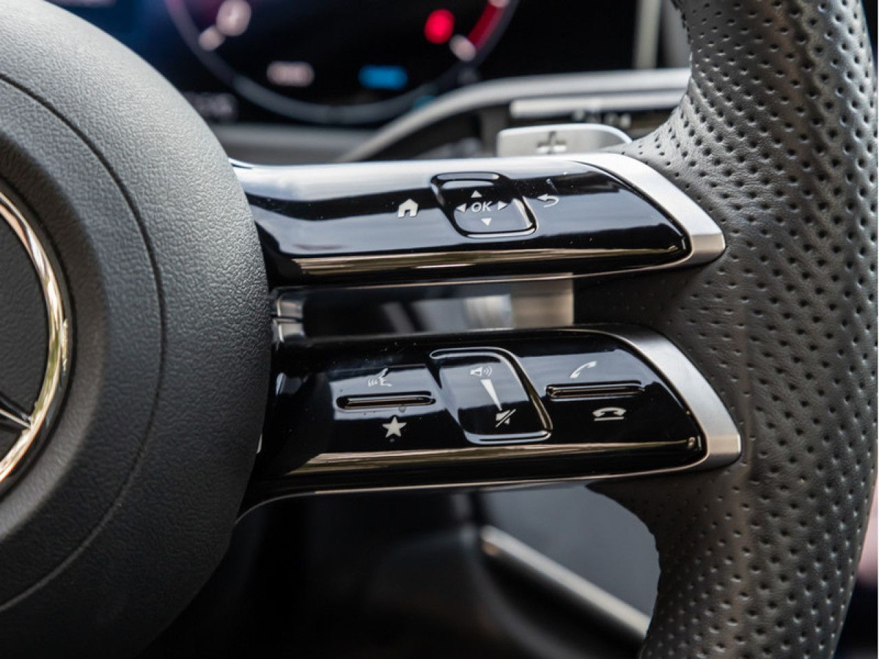 Mercedes-Benz E-Klasse – Bild 17