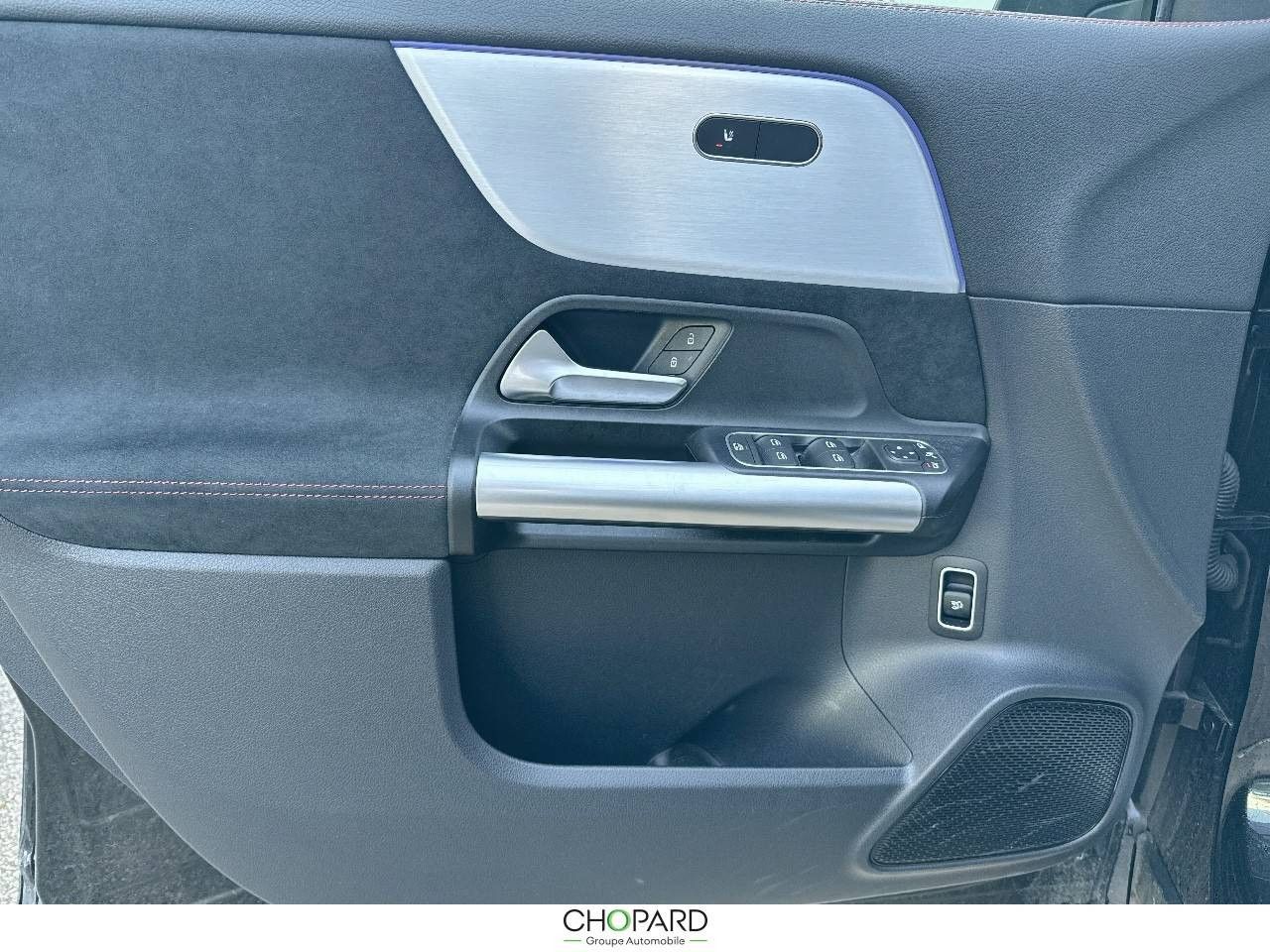 Photo du v&eacute;hicule 14 / 18