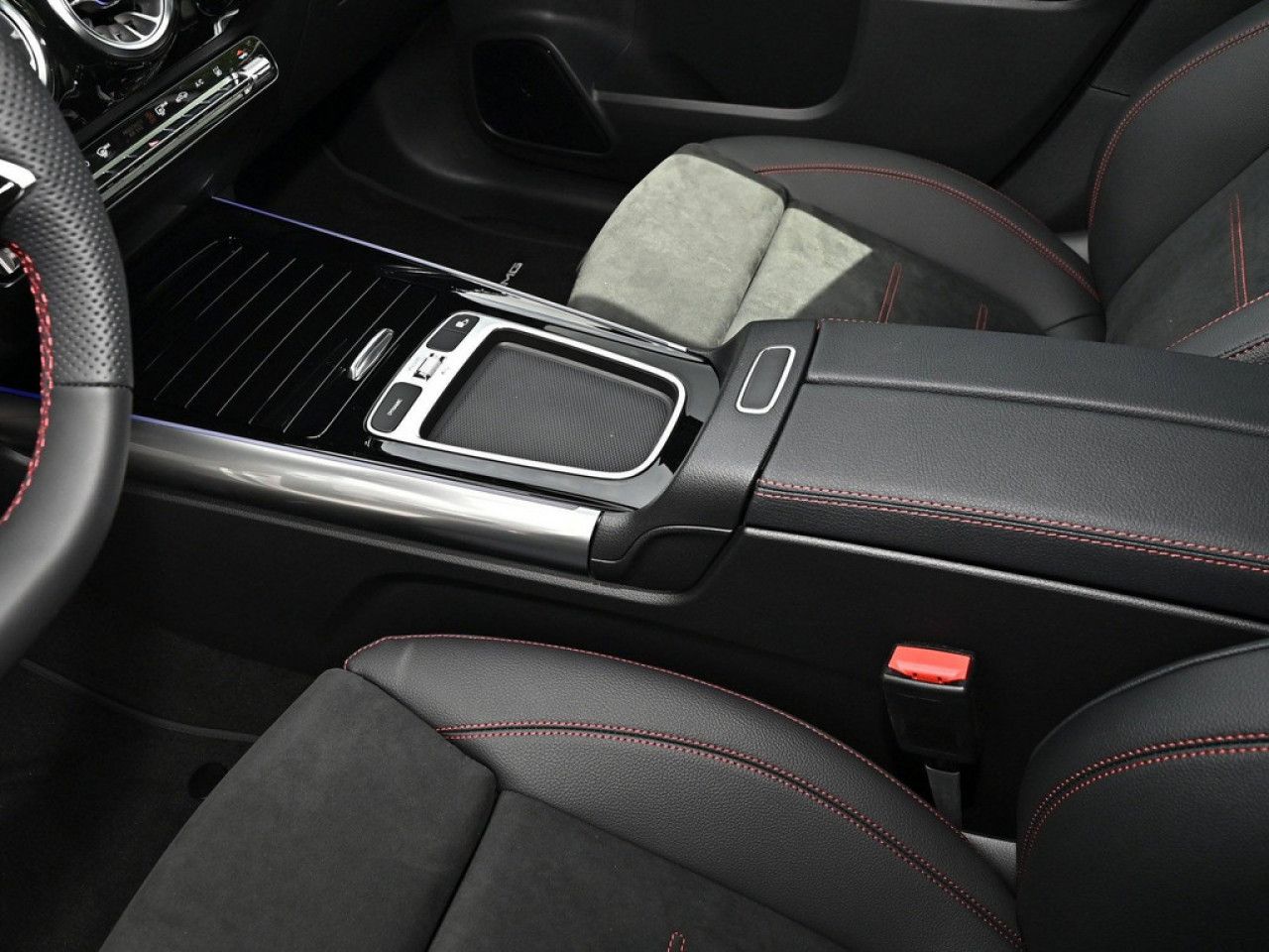 Mercedes-Benz EQA – Bild 12