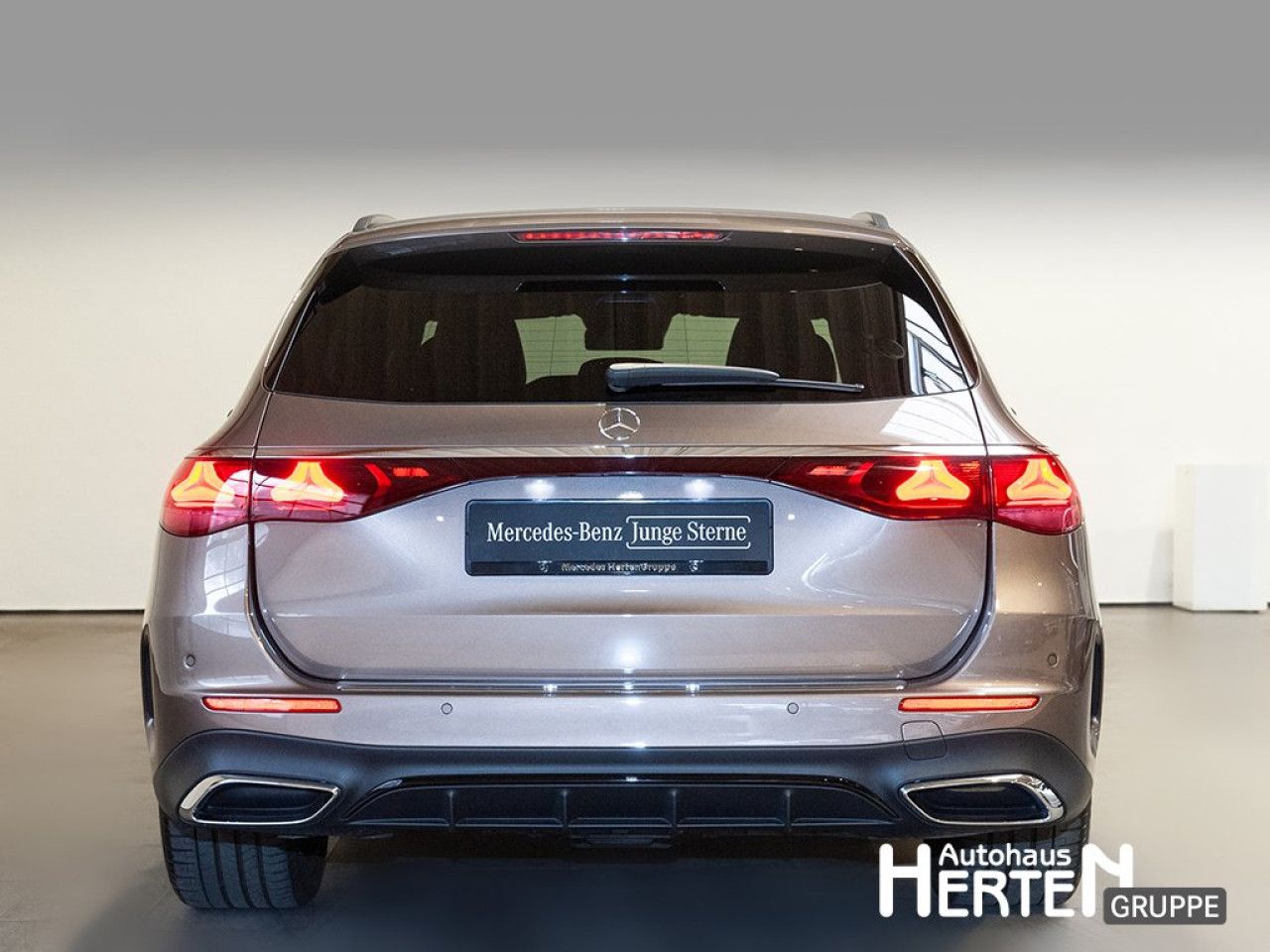 Mercedes-Benz E-Klasse – Bild 4