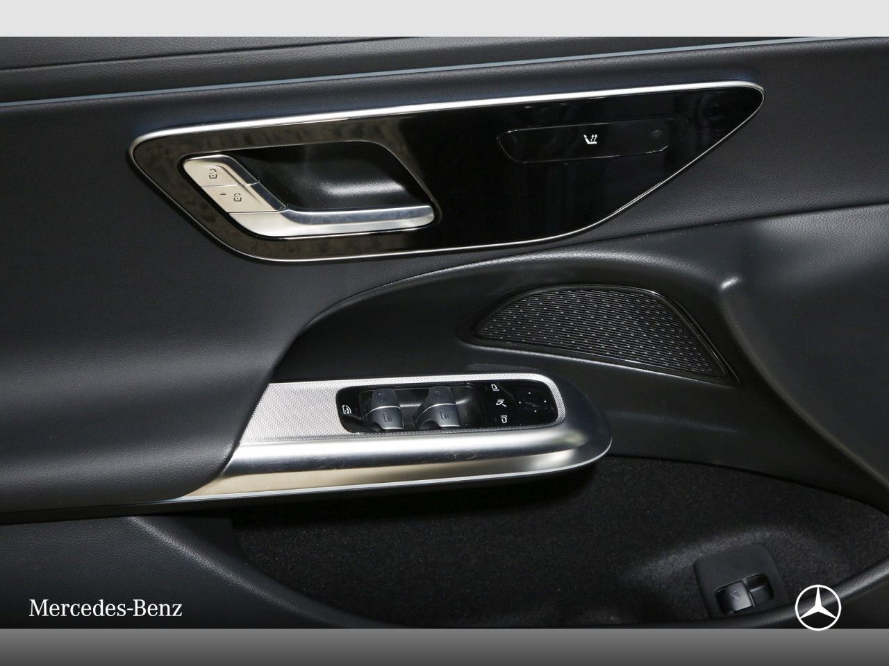 Mercedes-Benz E-Klasse – Bild 14