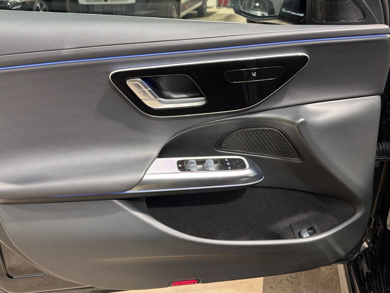 Mercedes-Benz E-Klasse – Bild 2
