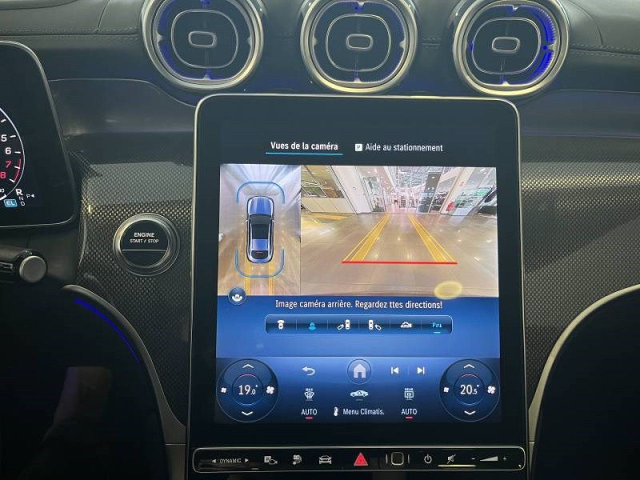 Photo du v&eacute;hicule 10 / 15