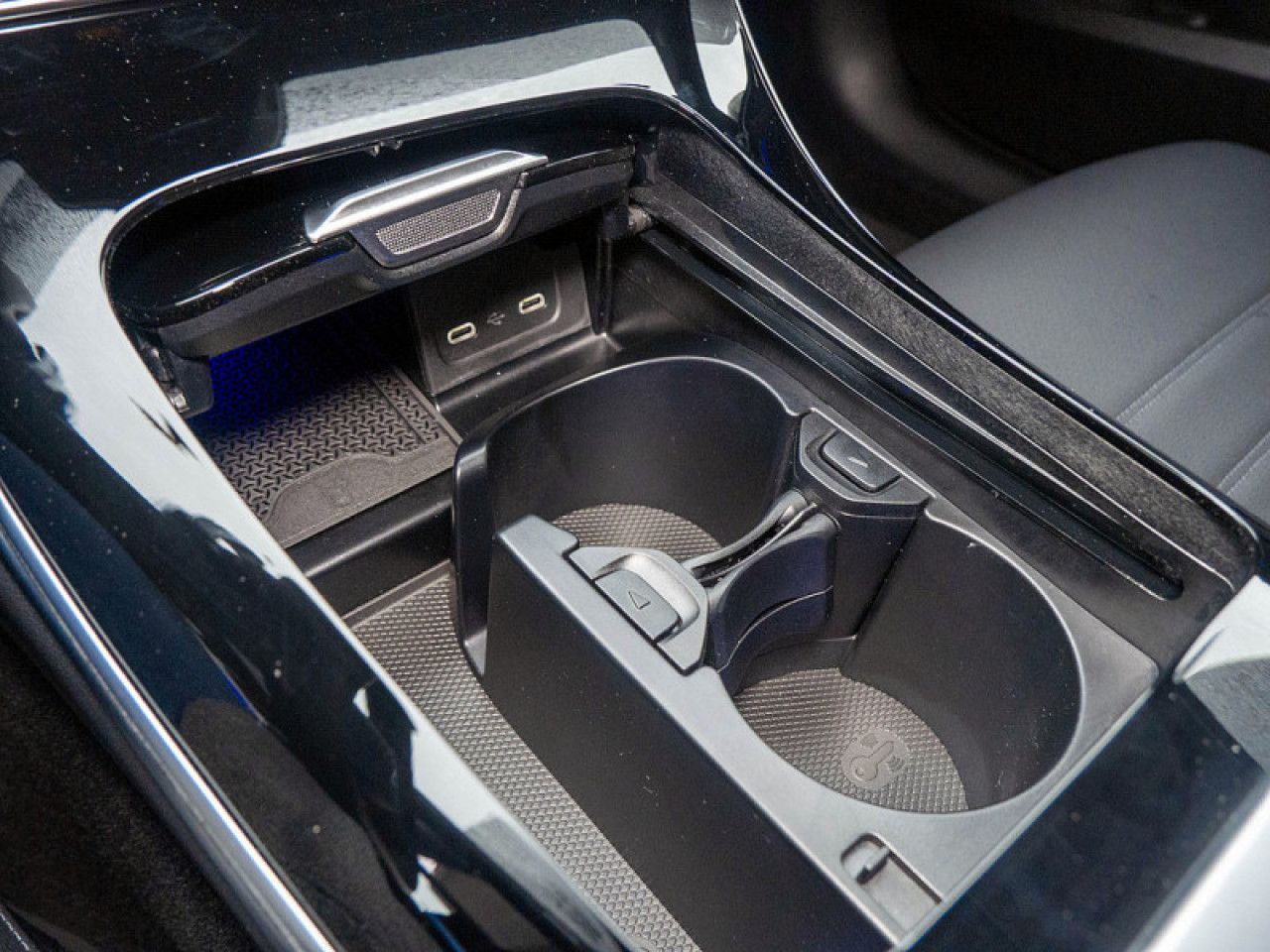 Fahrzeugbild 19 / 20