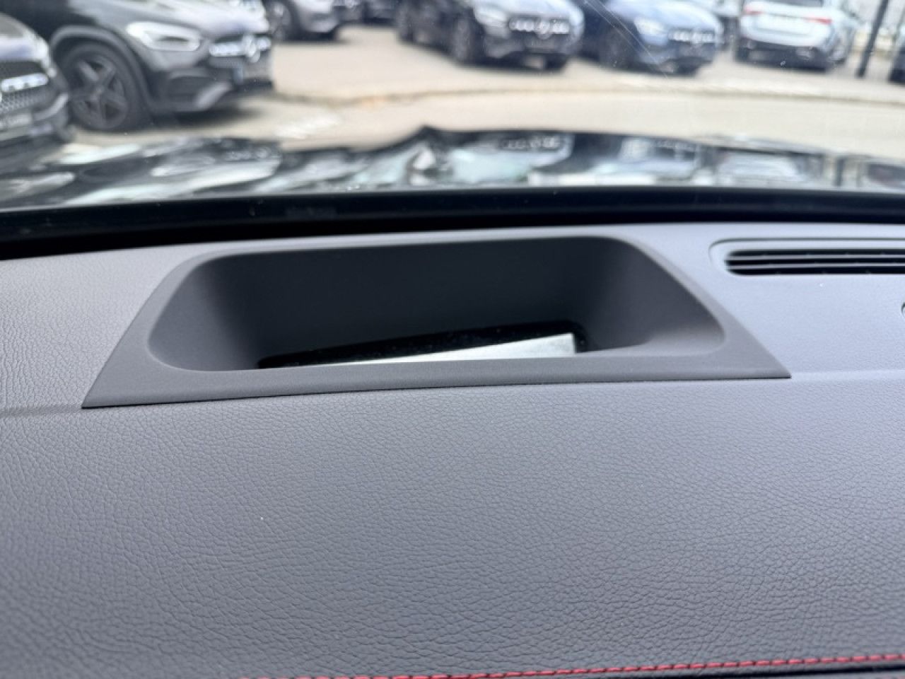 Photo du véhicule 17 / 18