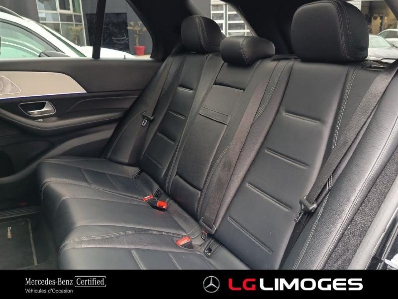 Photo du v&eacute;hicule 11 / 18