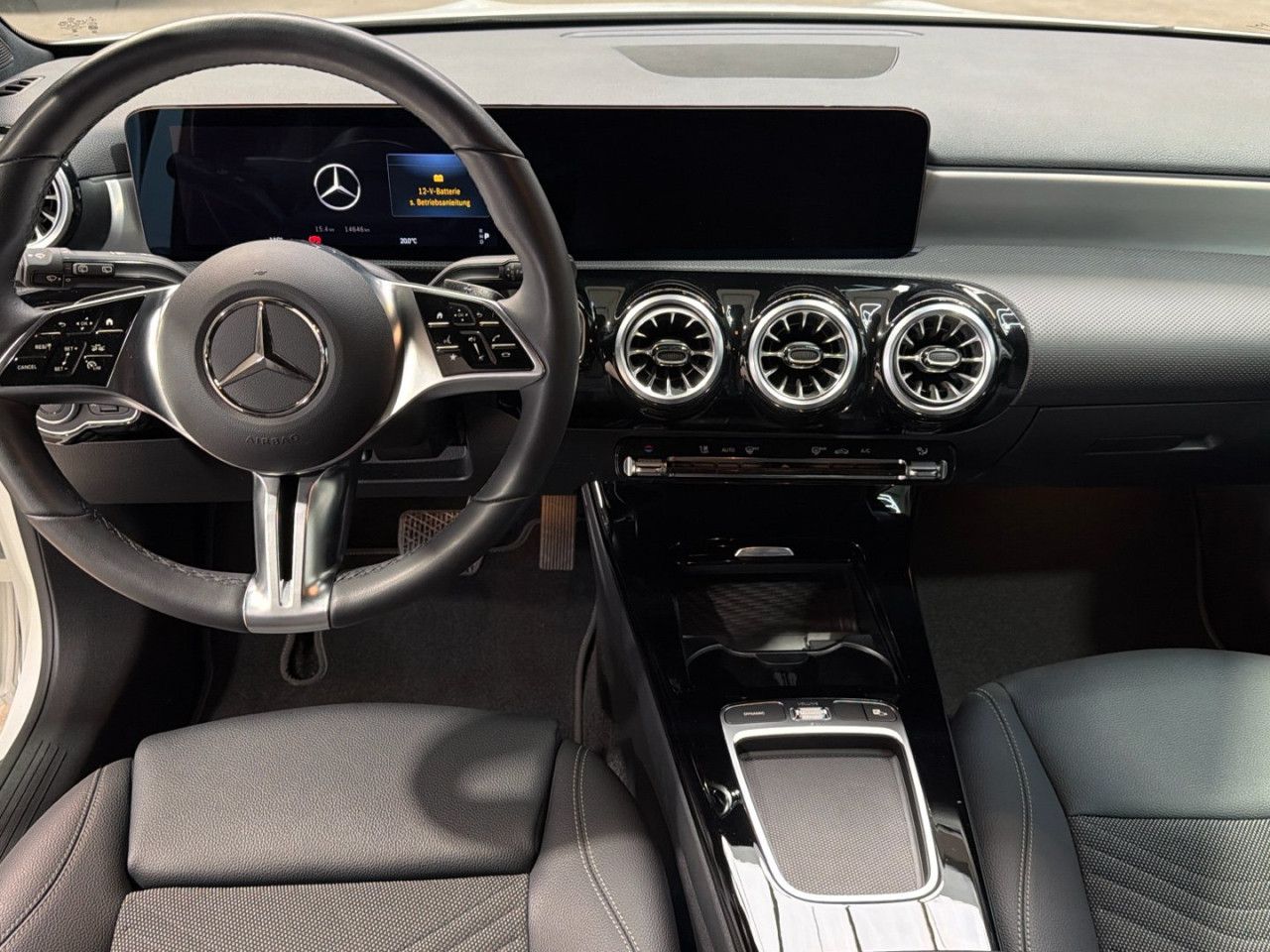 Mercedes-Benz A-Klasse – Bild 13