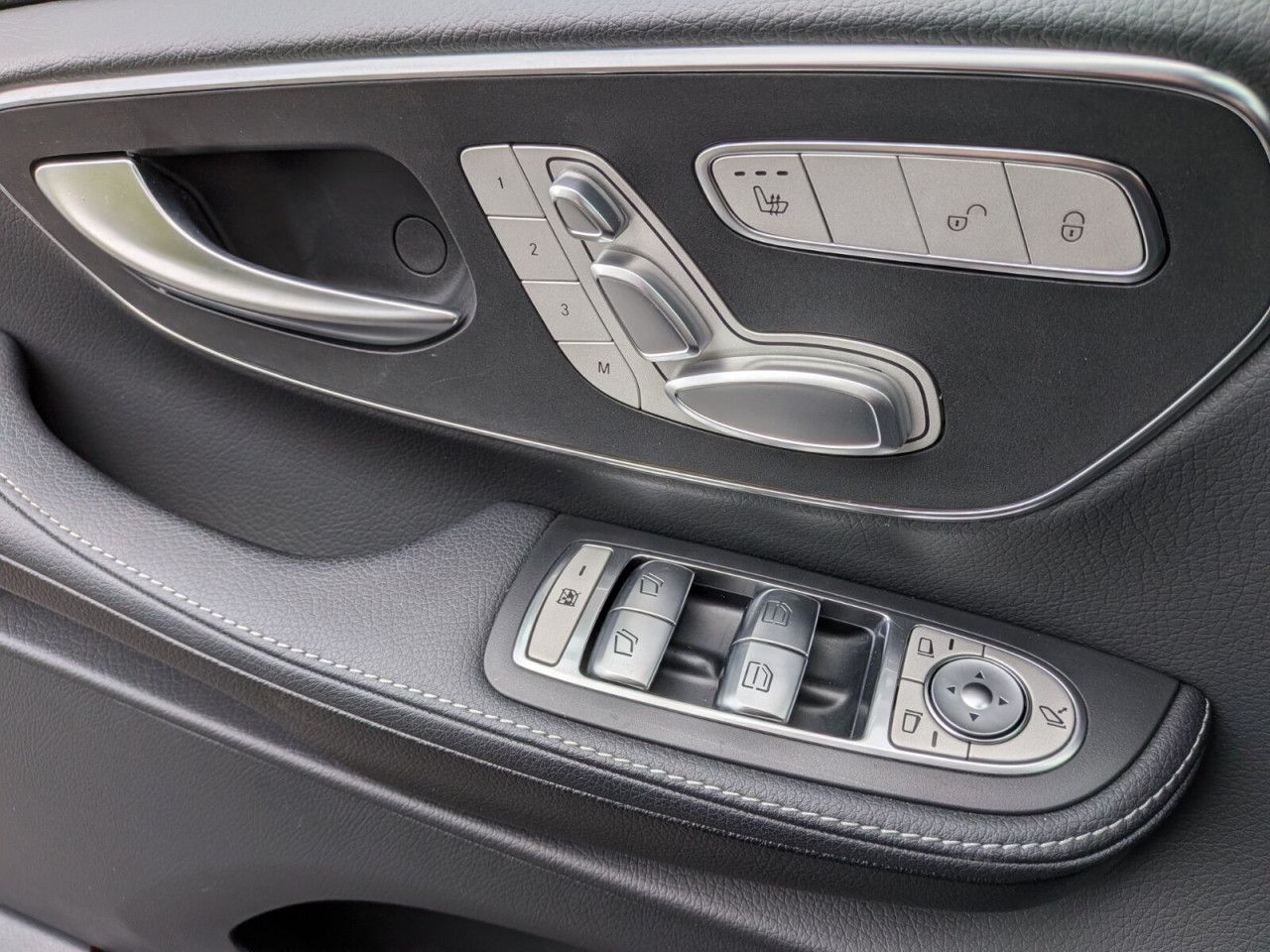 Mercedes-Benz EQV – Bild 26