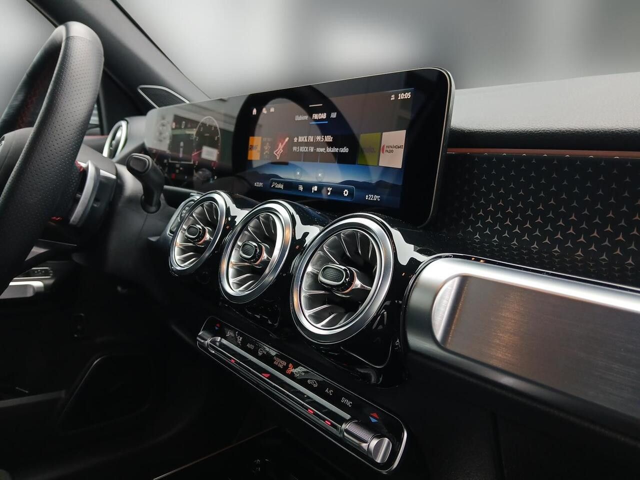 Zdjęcie pojazdu 15 / 24