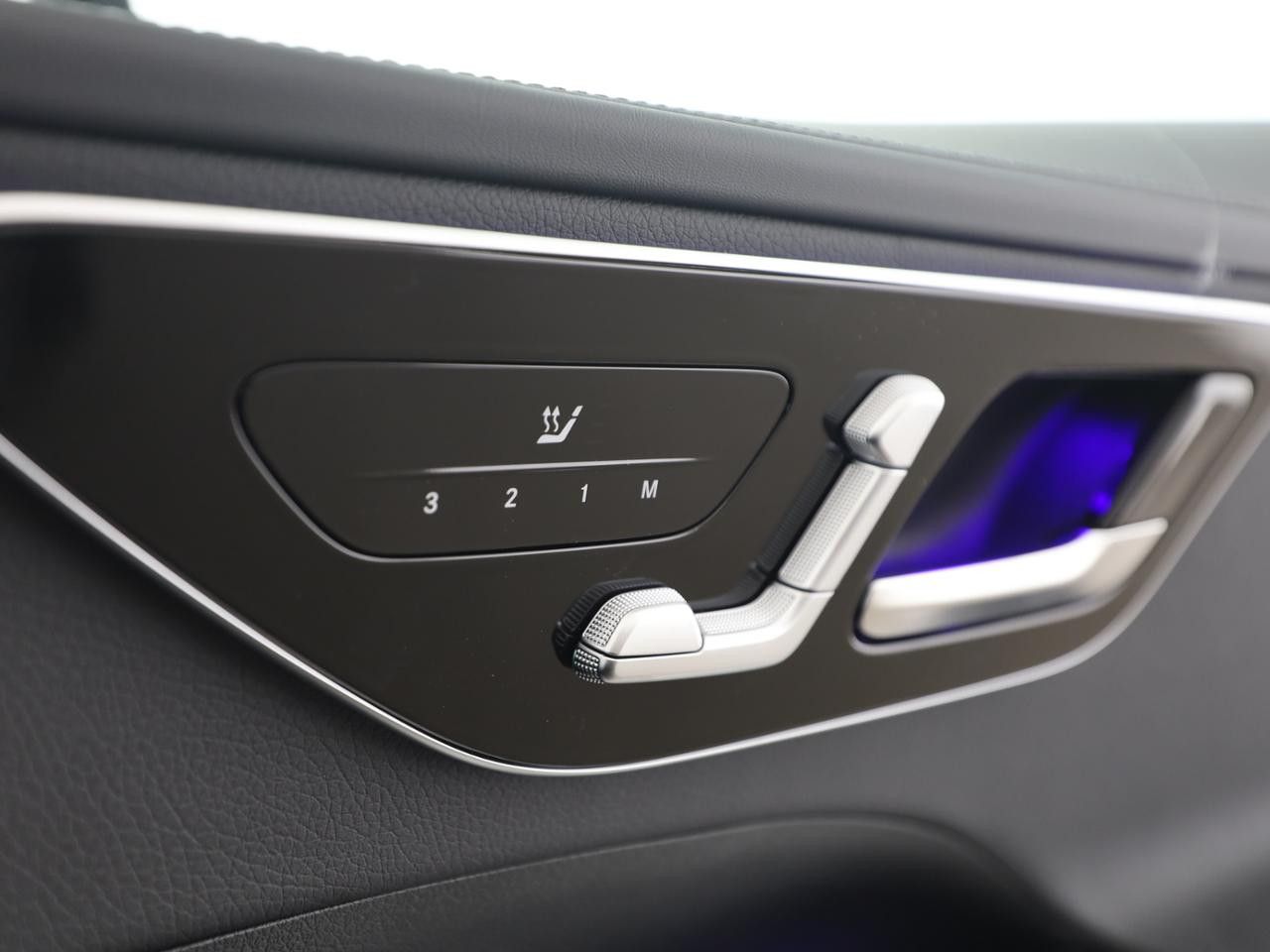 Mercedes-Benz C-Klasse – Bild 17