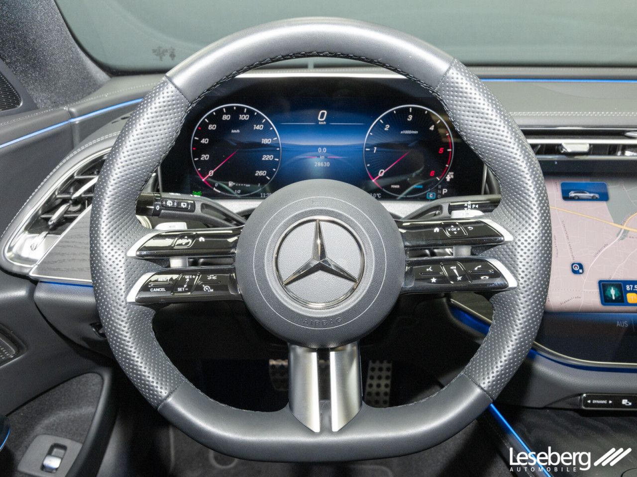 Mercedes-Benz E-Klasse – Bild 20