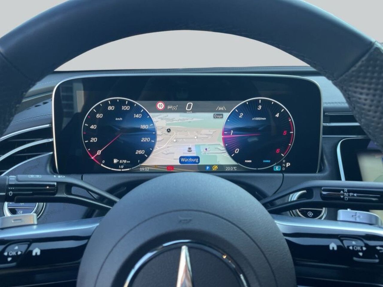 Mercedes-Benz E-Klasse – Bild 17
