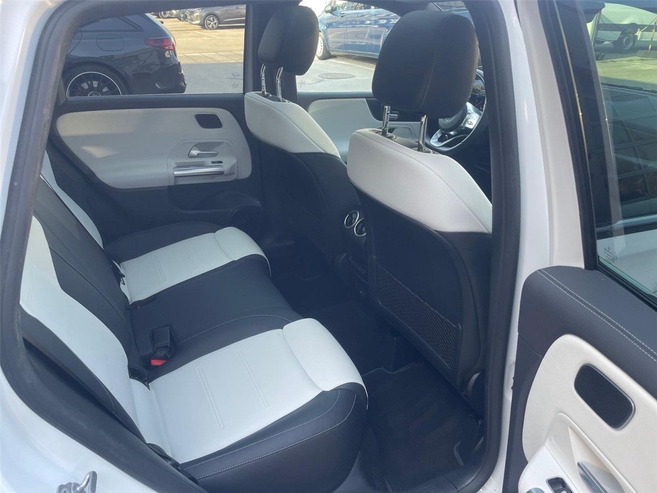 Fahrzeugbild 10 / 28