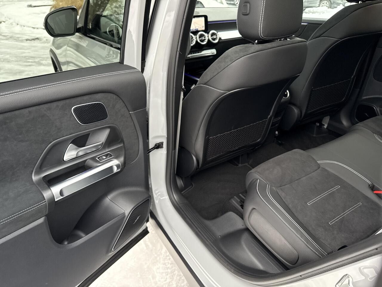 Zdjęcie pojazdu 16 / 24