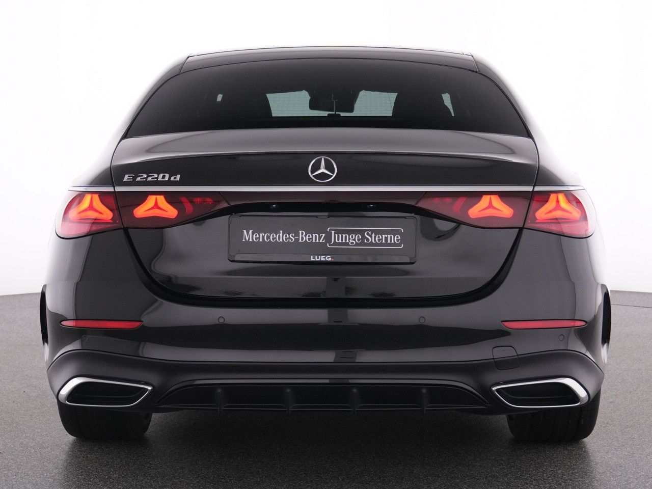 Mercedes-Benz E-Klasse – Bild 15