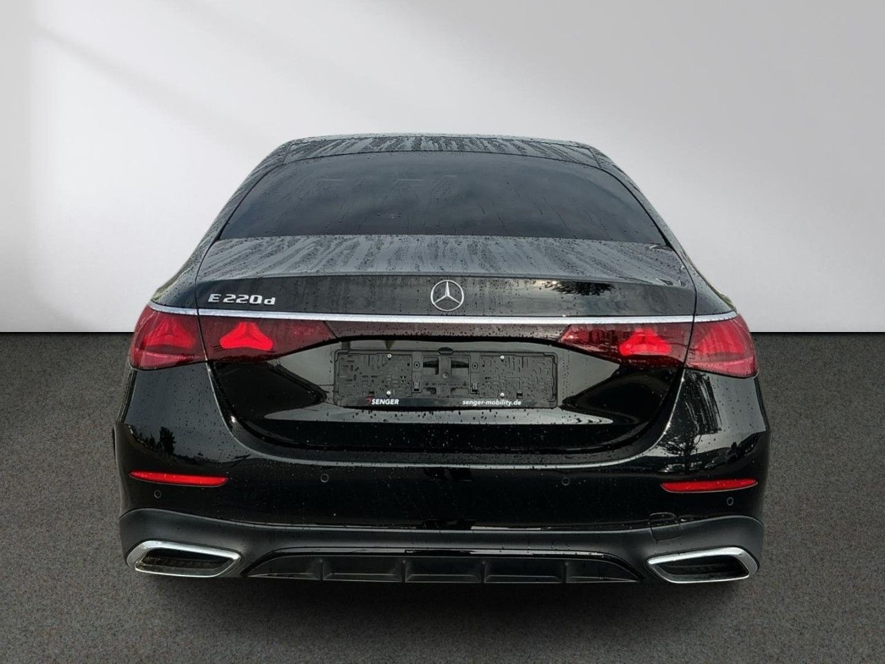 Mercedes-Benz E-Klasse – Bild 12