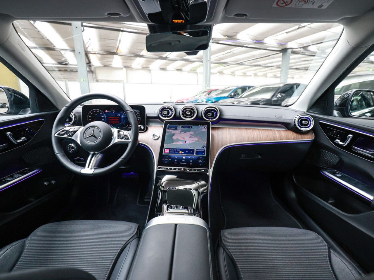 Mercedes-Benz C-Klasse – Bild 8