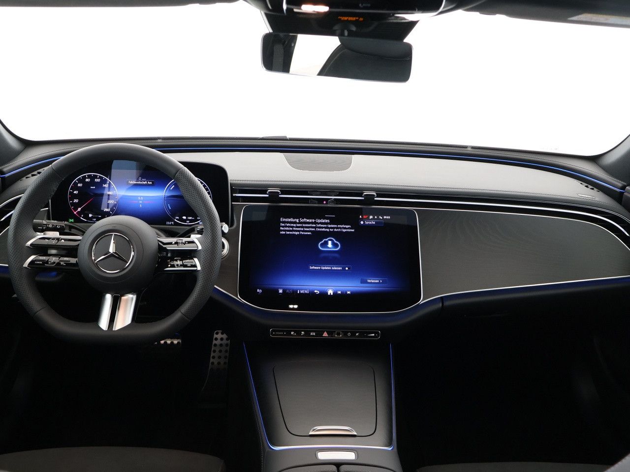 Mercedes-Benz E-Klasse – Bild 10